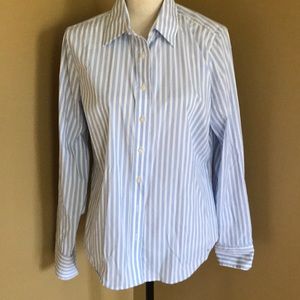 Vineyard Vines fitted button down shirt